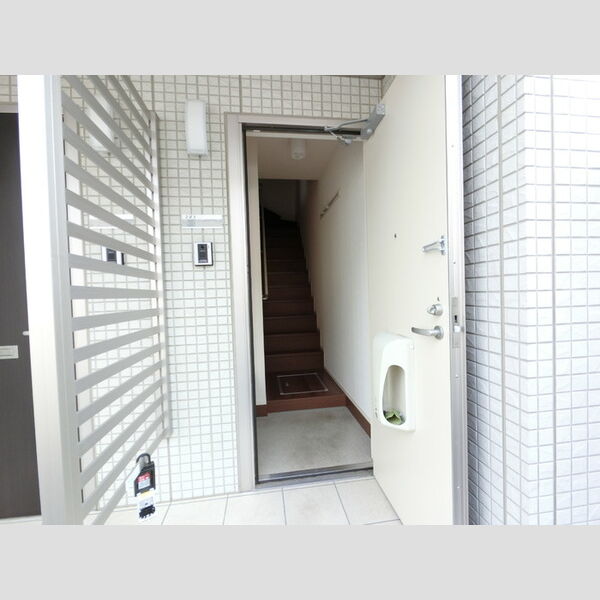 玄関 (玄関入り口)