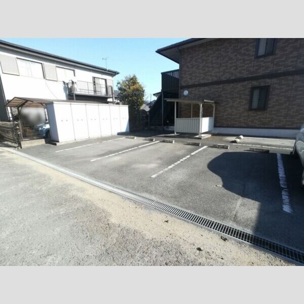 駐車場 (駐車場)