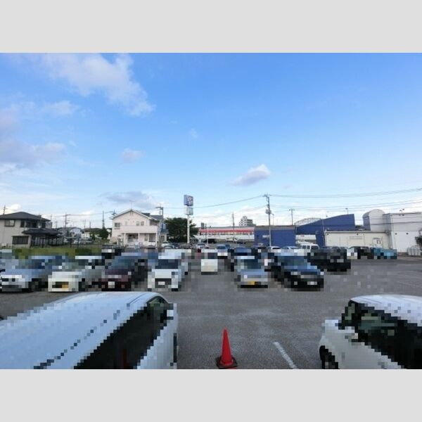 現地周辺 (物件東側眺望)