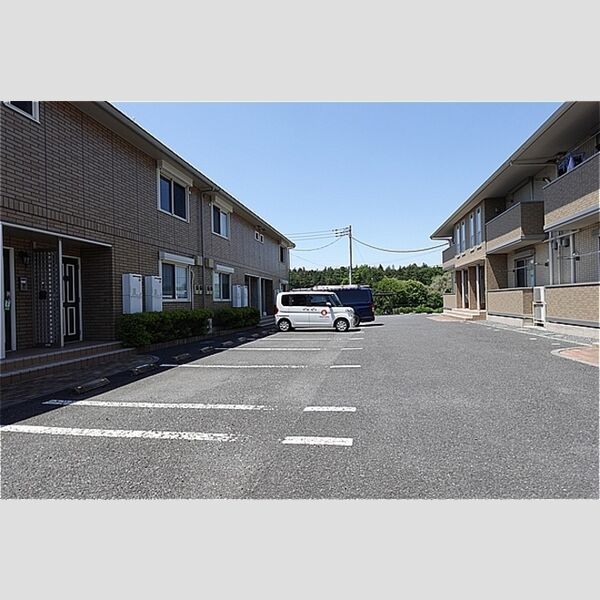 駐車場 (駐車場)