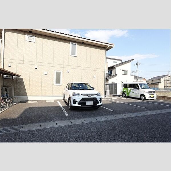 駐車場 (駐車場)