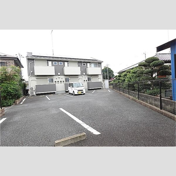 駐車場 (駐車場)