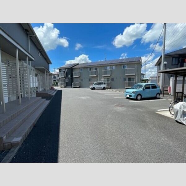 駐車場 (駐車場)