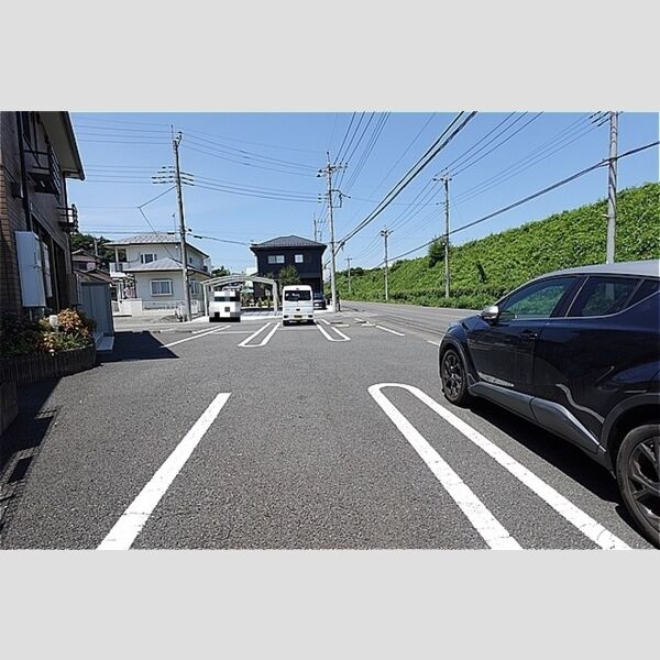 駐車場 (駐車場)