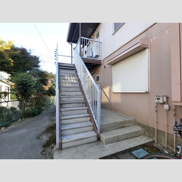 エントランス (エントランス)