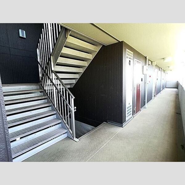 現地周辺 (ロビー)