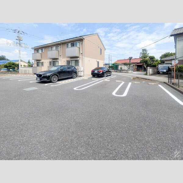 駐車場 (駐車場)