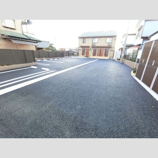 駐車場 (駐車場)