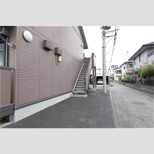 エントランス (エントランス)