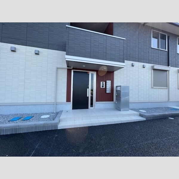 エントランス (オートロック・宅配ボックス付きエントランス)