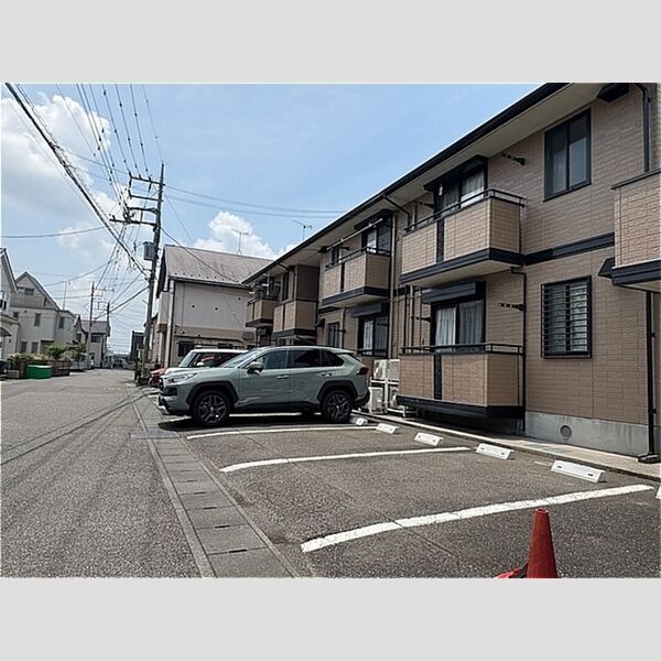 駐車場 (駐車場)