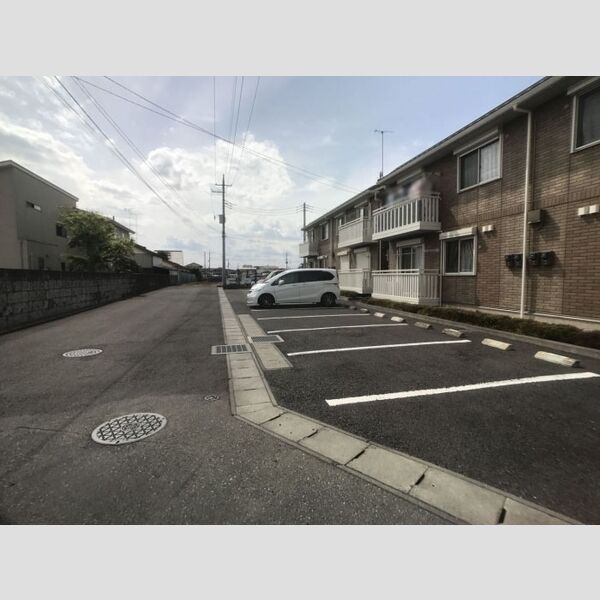 駐車場 (駐車場)