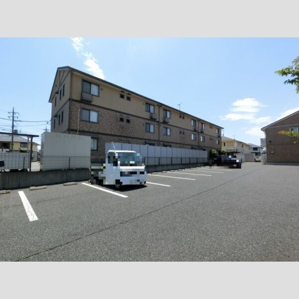 駐車場 (駐車場)