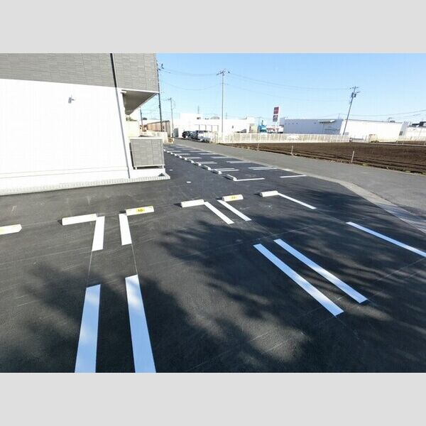 駐車場 (駐車場)
