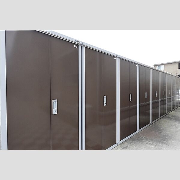 現地周辺 (外部物置)