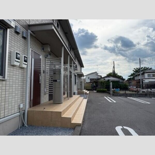エントランス (エントランス)