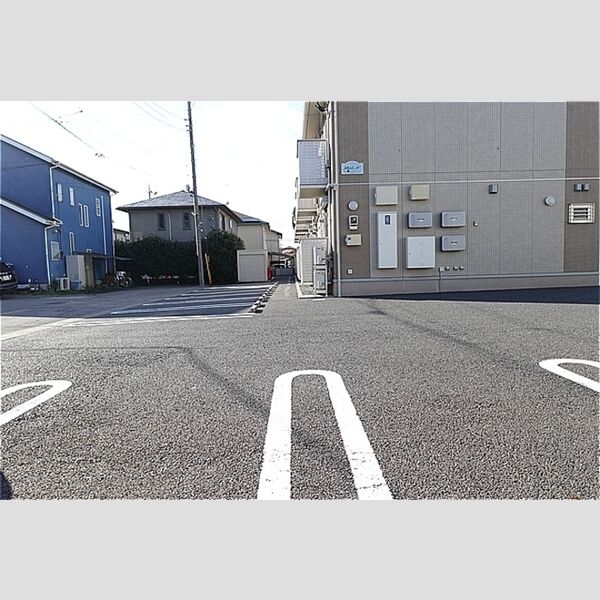 駐車場 (駐車場)