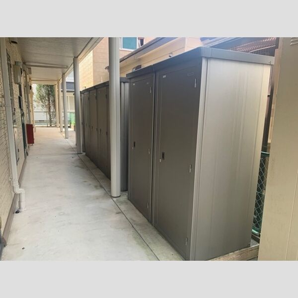 現地周辺 (外部物置)