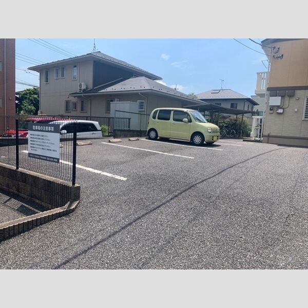 駐車場 (駐車場)