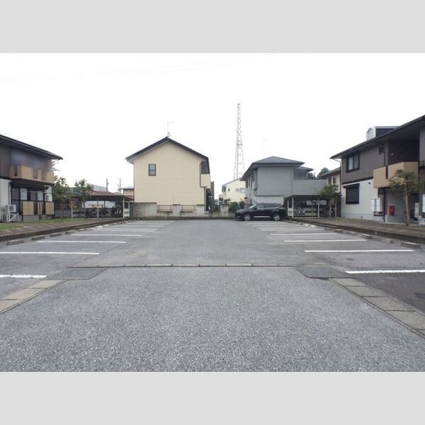 駐車場 (駐車場)