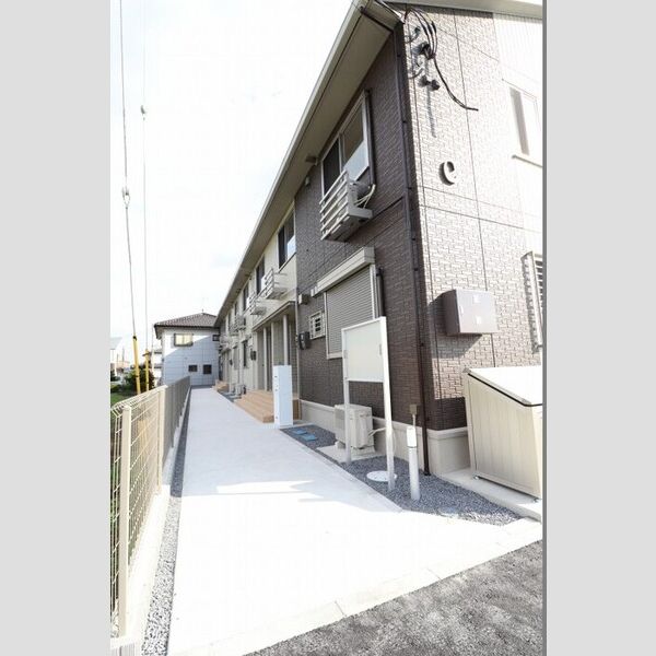 エントランス (エントランス)