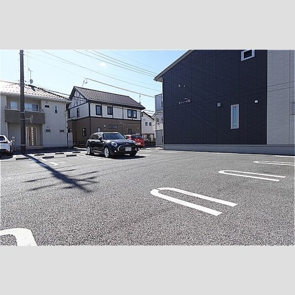 駐車場 (駐車場)
