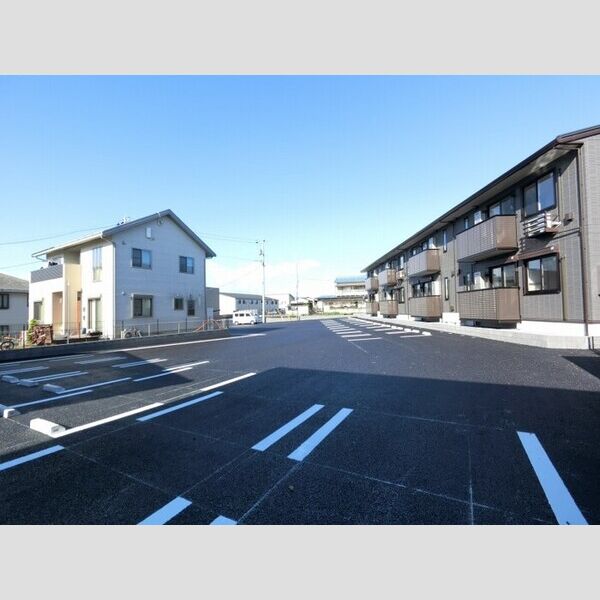 駐車場 (駐車場)