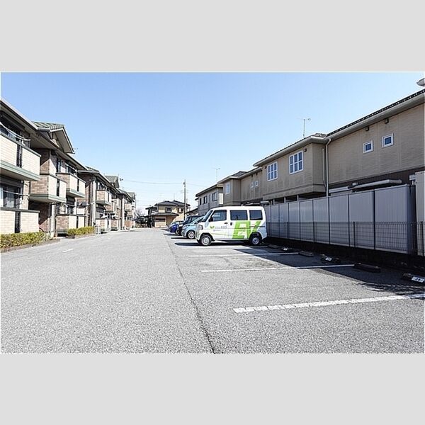 駐車場 (駐車場)