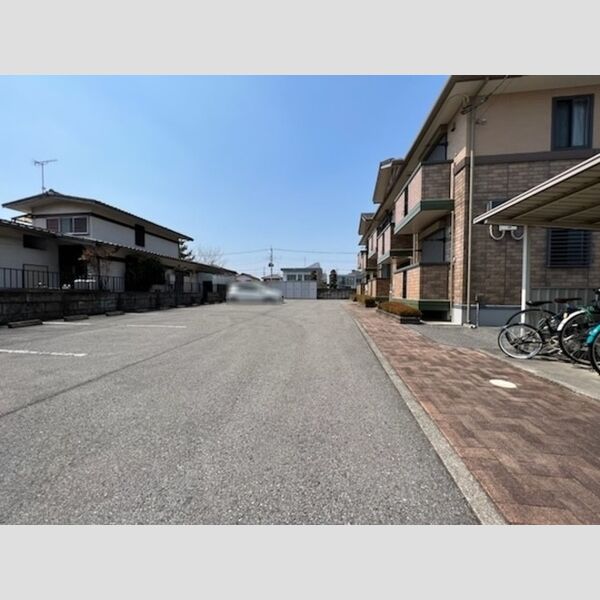 駐車場 (駐車場)