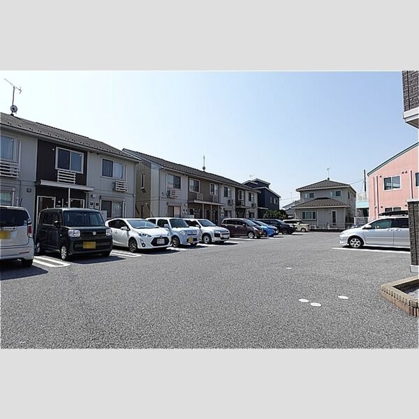 駐車場 (駐車場)