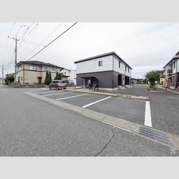駐車場 (駐車場)