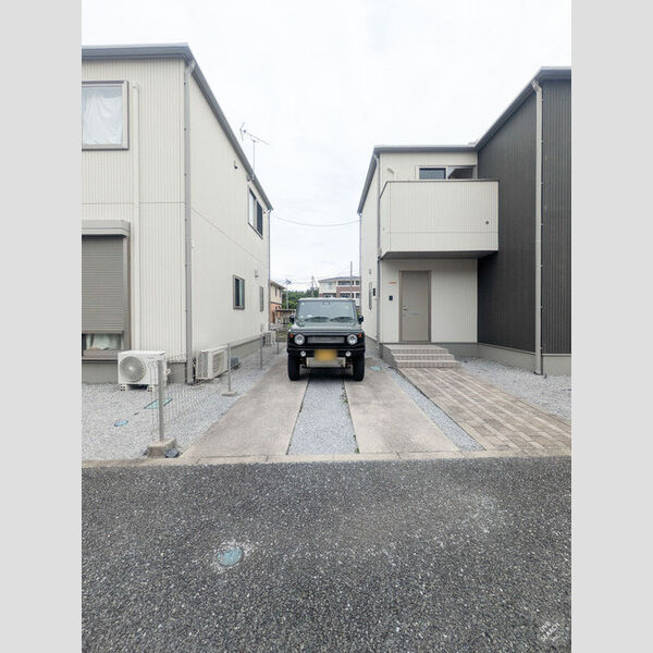 駐車場 (駐車場)