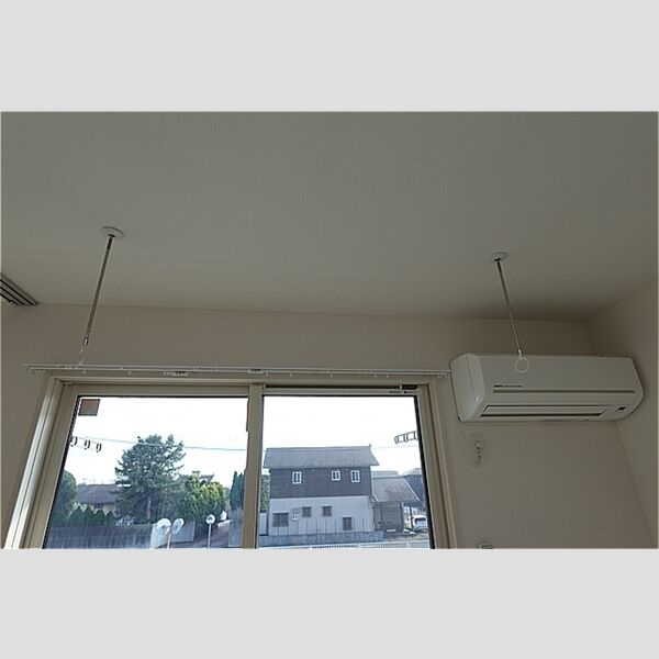 その他 (室内物干し金物)