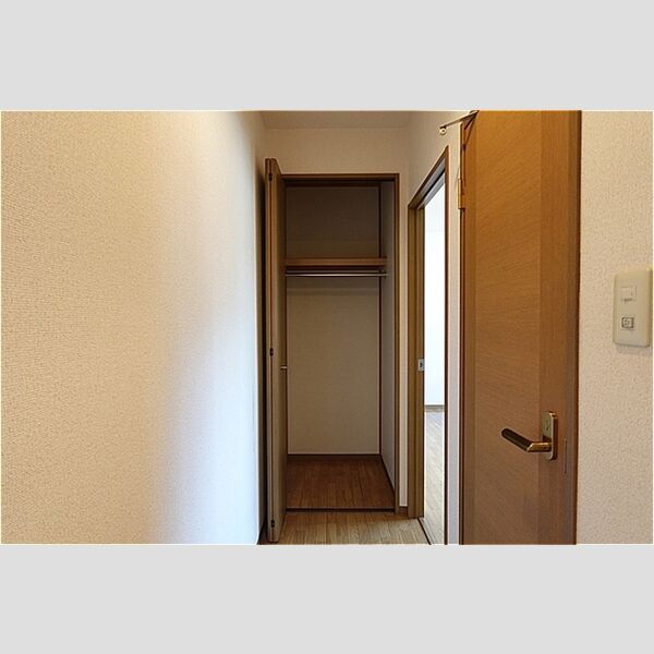 その他 (廊下・収納)