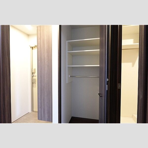 その他 (廊下・収納)