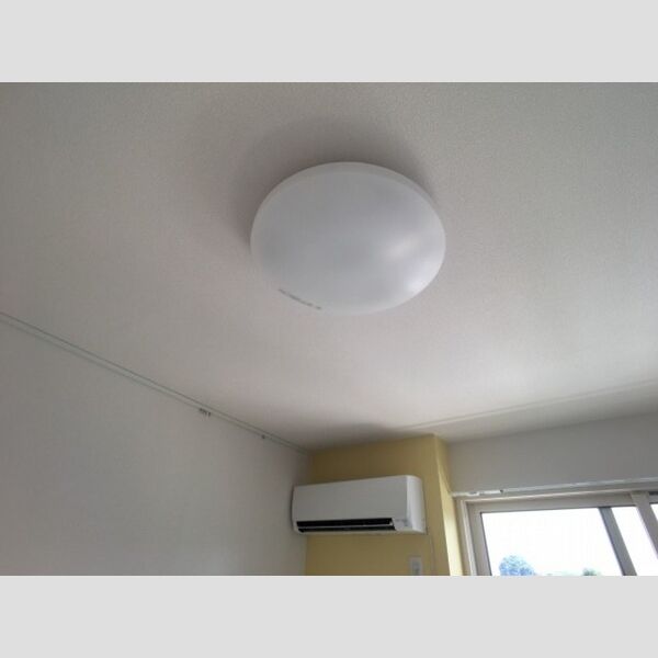 その他 (エアコン・照明器具)