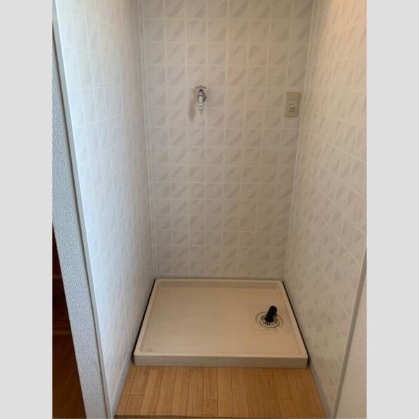 その他 (洗濯機置き場)