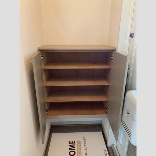 玄関 (シューズボックス)