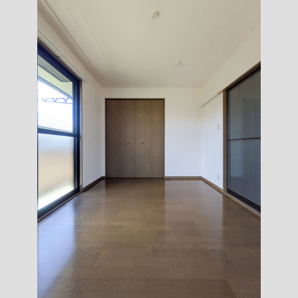 その他 (南東側洋室6帖)