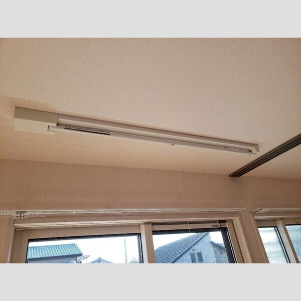 その他 (室内物干し)