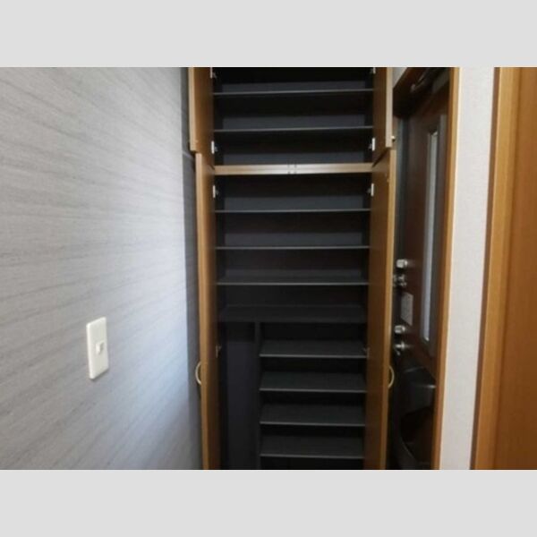 玄関 (トールサイズのシューズボックス)