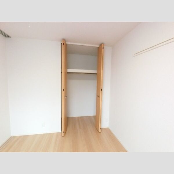 その他 (南洋室・収納)