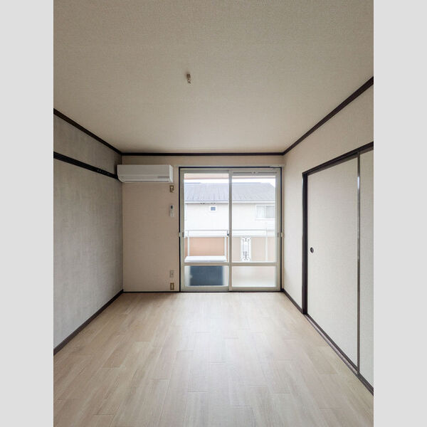 その他 (洋室)