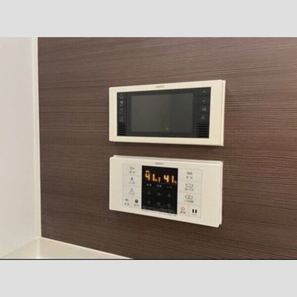 その他 (浴室TV)