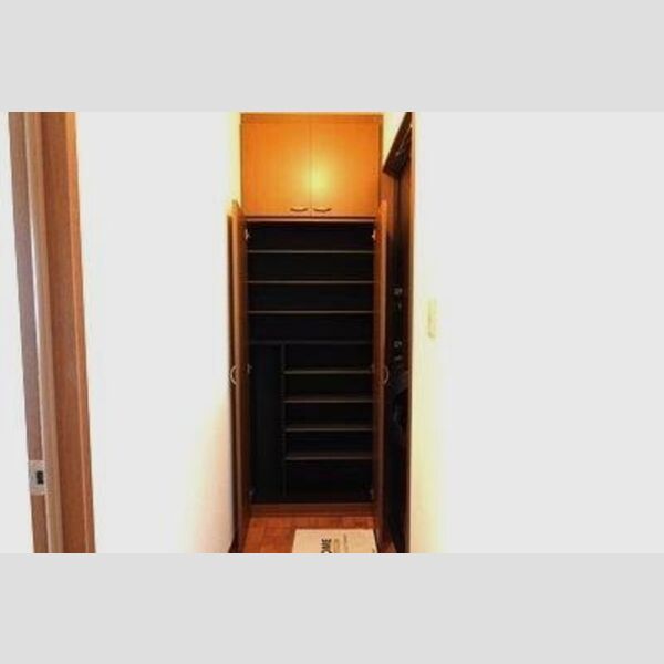 玄関 (トールサイズのシューズボックス)