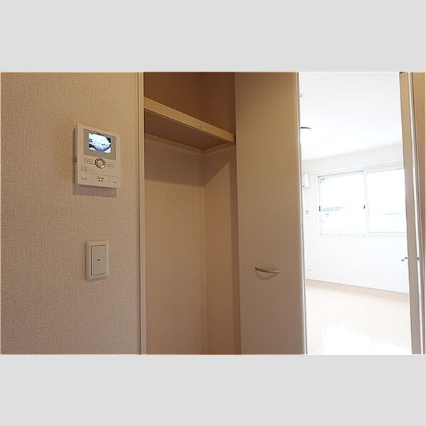 その他 (2F廊下・収納)