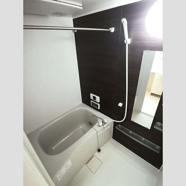 バス (換気暖房乾燥機付浴室)