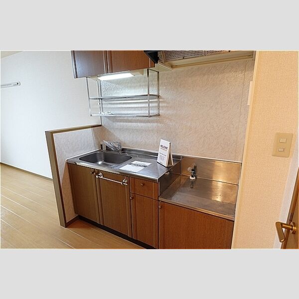 キッチン (キッチン)