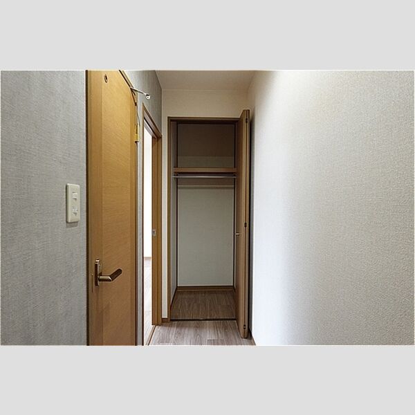 その他 (廊下・クローゼット)