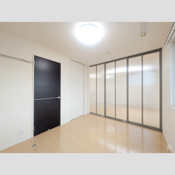 その他 (洋室5.2帖)